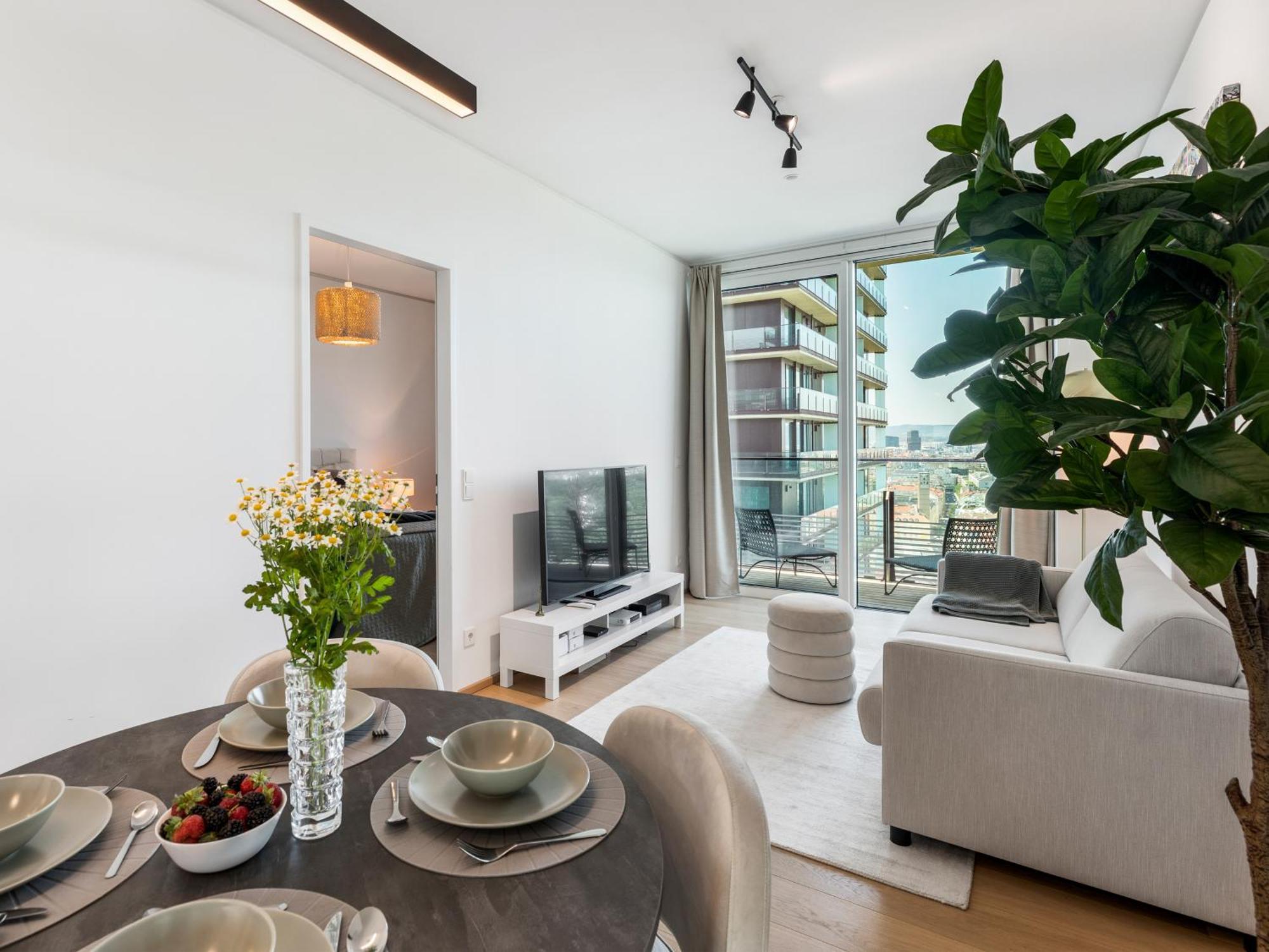Apartment Sky9 District 3